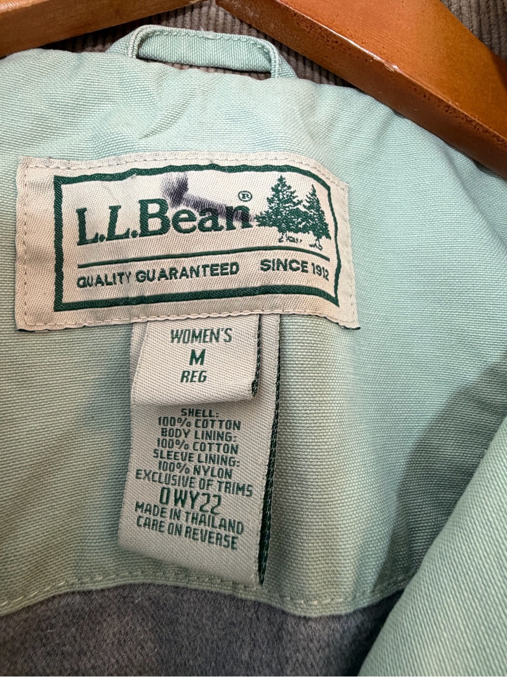L.L. Bean Mint Green Cotton Utility Barn Jacket with Tan Corduroy Collar - Picture 2 of 12